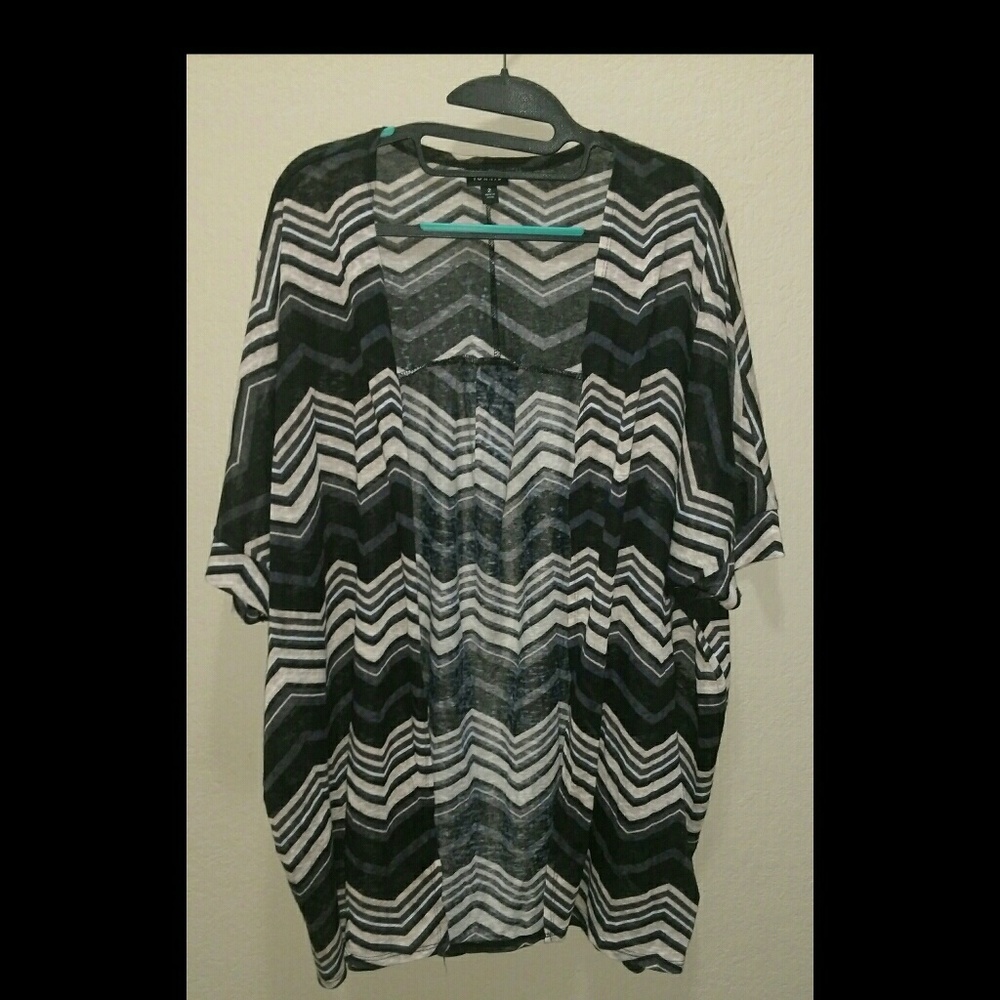 Torrid Chevron Print Cardigan